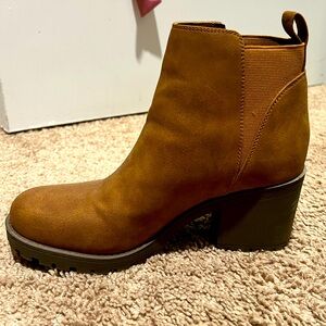 Brown, Chelsea style boots with small heel